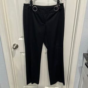 White House Black market size 10r